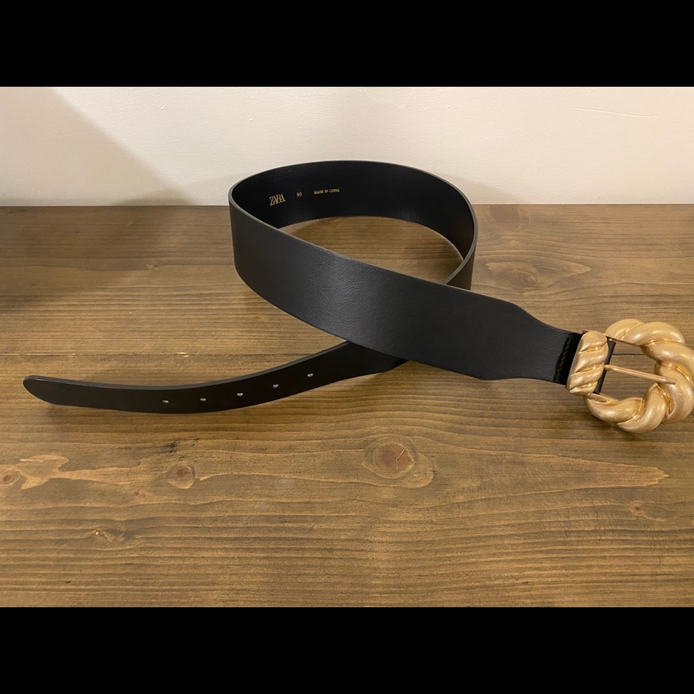 Zara gold buckle black belt